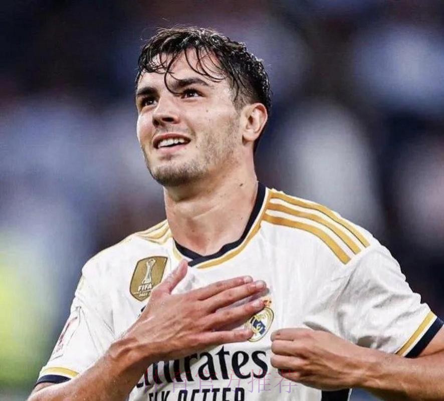 皇马官方:迪亚斯被球迷票选为队内2月最佳 皇马官方:迪亚斯被球迷票选为队内2月最佳